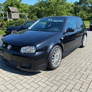 Volkswagen Golf R32 2003