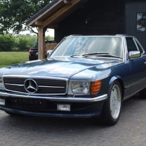 Mercedes 560 SL (r107) Nautical blue 1988