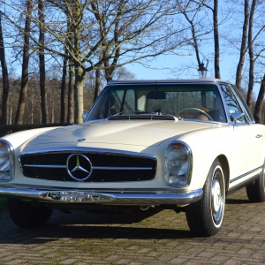 Mercedes 280 SL