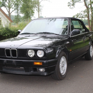 BMW (e30) 320iA cabriolet