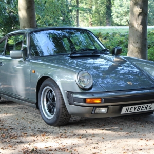 Porsche 911 Carrera ’88 felsengrun 55100 km