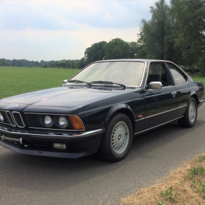 BMW 635 CSI Lapisblau