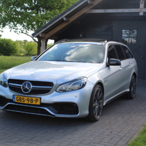 Mercedes E63 S AMG 4MATIC estate / pano / carbon / full opt.