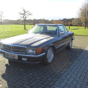 Mercedes 500SL (R107) 1989 *reserved*