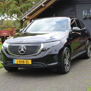Mercedes EQC 400